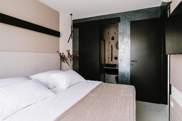 Villa Casa Domina Srima Ngoại thất bức ảnh